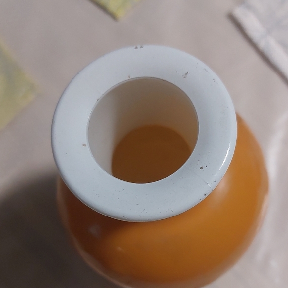 Elegant Orange Vase - Picture 3 of 15